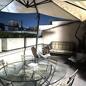 loft-opera-9.it-romehotels.com/
